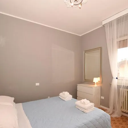 Appartamento Agli Ulivi Desenzano del Garda Exterior photo